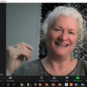 Meet your Posher, Deborah